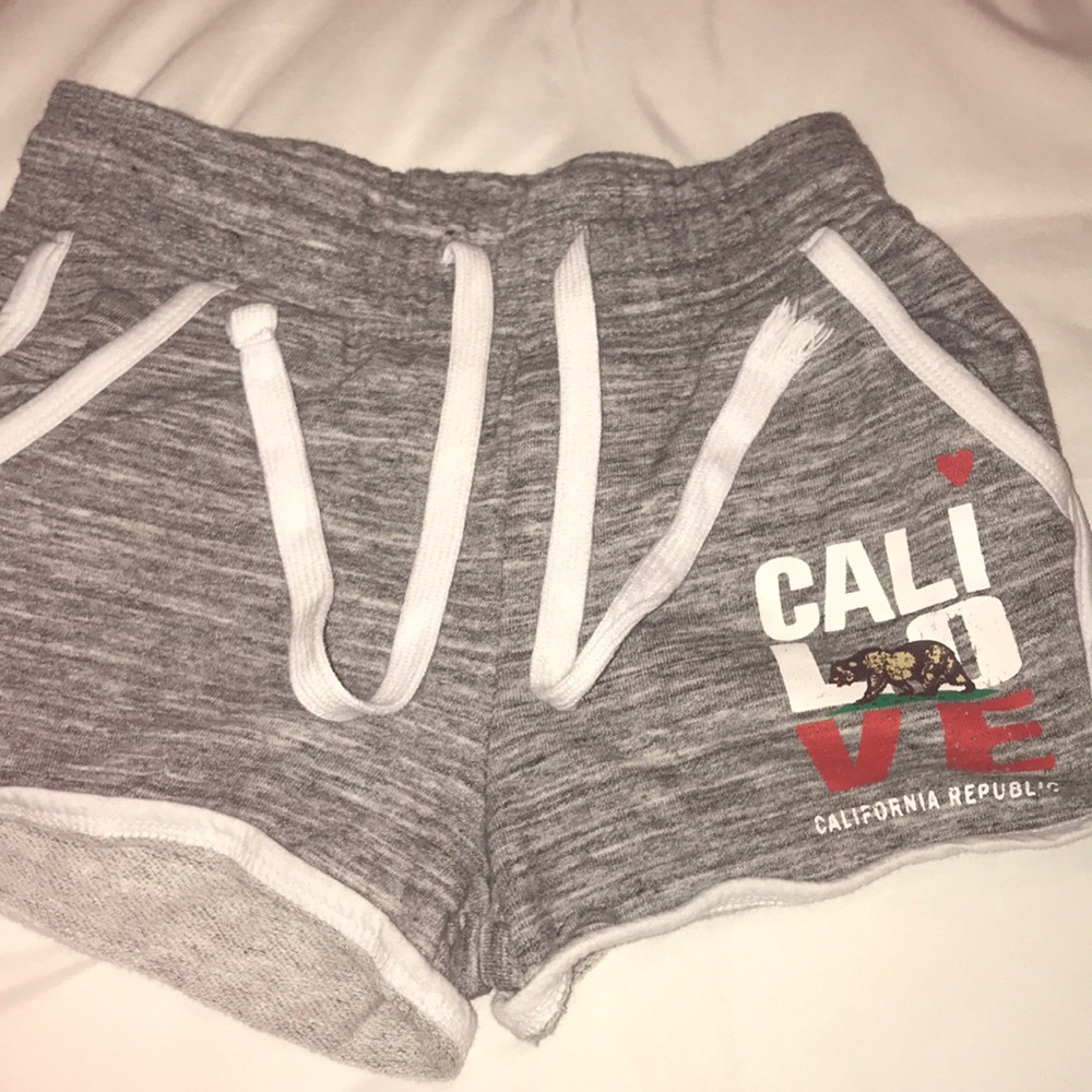 Women’s Cali shorts
